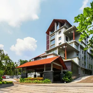 Hotel Woodbine Foliage, Malappuram